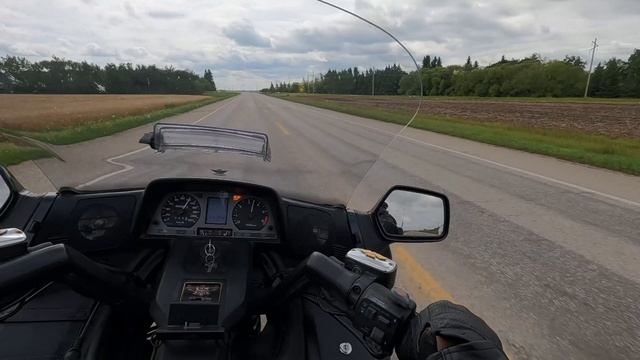 1997 Honda Goldwing GL1500SE walk around and ride смотреть онлайн