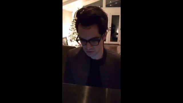 Brendon Urie singing 'What Are You Doing New Years Eve?' смотреть онлайн