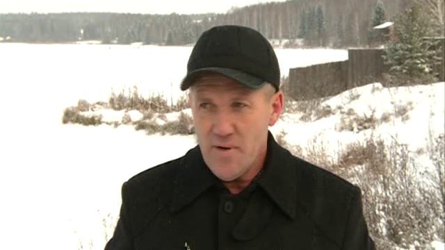 Житель Удмуртии брал деньги с рыбаков смотреть онлайн