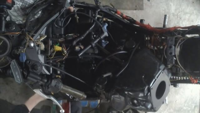 |Ребилдинг Suzuki Katana| - Установка двигателя 1