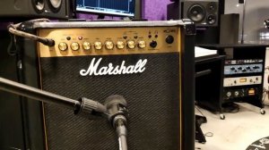 Marshall MG15GFX Demo by Ronnie B.