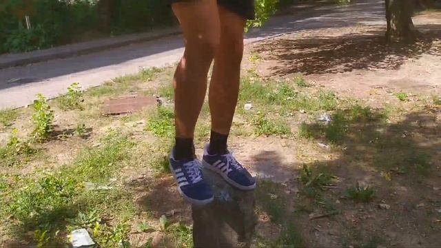 Приседания(баланс) В ЛЮБЫХ УСЛОВИЯХ. смотреть онлайн