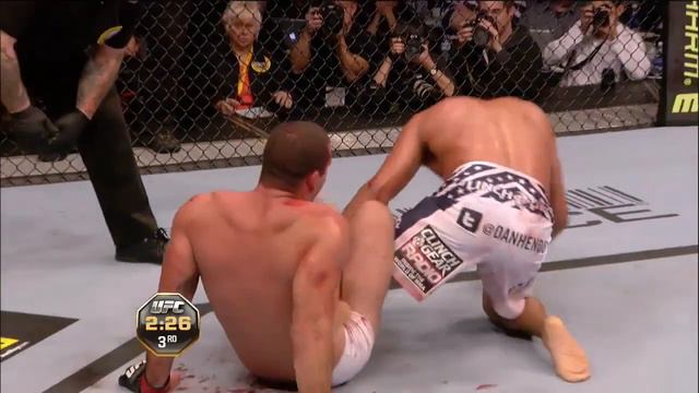 Dan Henderson vs Mauricio Rua смотреть онлайн