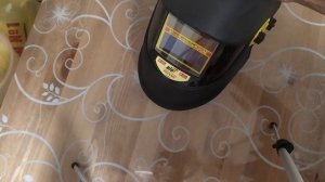 какие сварочные маски нужны для начинающего сварщика.