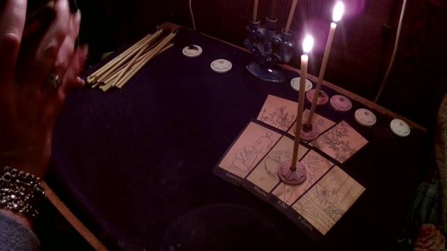 мощный ритуал чистки рода с помощью карт таро смотреть онлайн