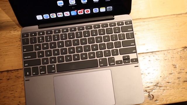Brydge 12.9 Max+ Review (Updated 2021) - iPad Pro Keyboard Case смотреть онлайн
