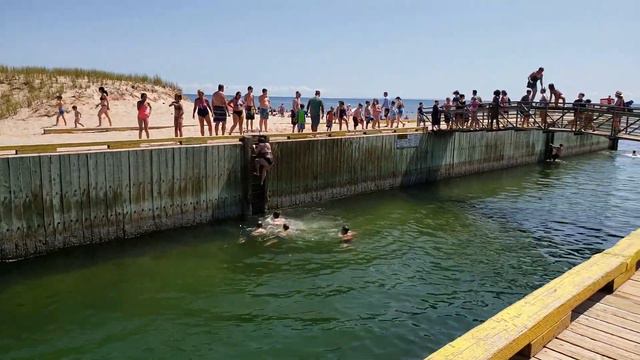 Prince Edward Island Остров Принца Эдуарда смотреть онлайн