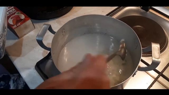 Секреты ухода за ногтями на лето