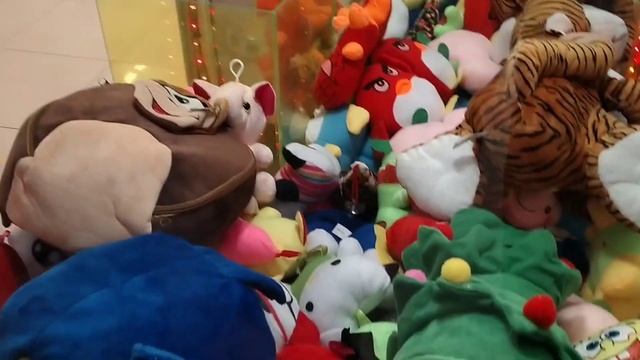 ?ОГРОМНЫЙ ТИГР В АВТОМАТЕ С ИГРУШКАМИ ХВАТАЙКА!!! Большой улов! ? смотреть онлайн