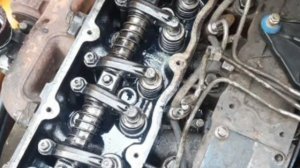 Как регулировать клапана JCB 3cx  экскаватора погрузчик JCB 3cx