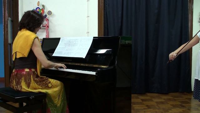 Chant to the Moon смотреть онлайн
