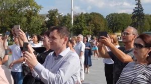 ПРЕКРАСНОЕ ДАЛЕКО. Песня на ВДНХ