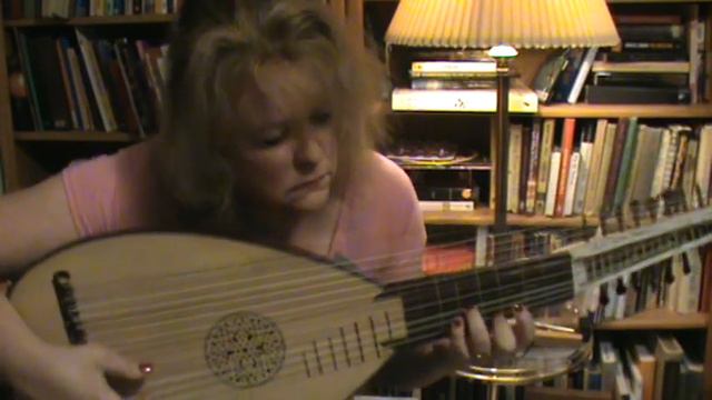 Susan Price Plays 'Shakey Ground' on a 15 Course Lute смотреть онлайн