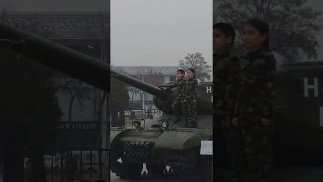 Парк Победы в Ташкенте. смотреть онлайн