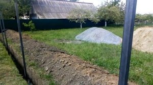 Строим забор на участке!