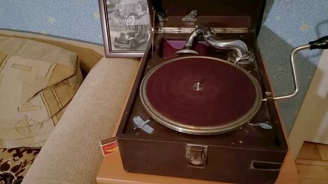 Начало. Тема - использование патефона в реальной жизни. смотреть онлайн