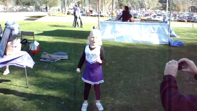 Rose Bowl - TCU Chant - RIF RAM BAH ZOO смотреть онлайн
