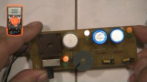 Простейший пробник конденсаторов. Проверка транзисторов.