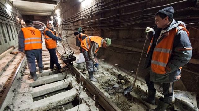 ??Размыв в московском метро. Перегон «Кантемировская-Царицыно». 1984 | Washout in the Moscow Metro смотреть онлайн