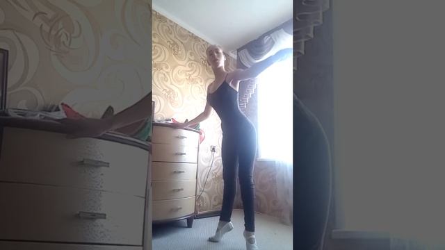 Урок классического танца. Батман тандю смотреть онлайн