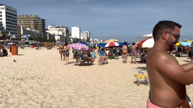 ?? Nice Day At Leblon Beach Brazil _ Beach Walk 4K?.mp4
