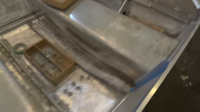 Шлюпка Харберкрафт пред покраской смотреть онлайн