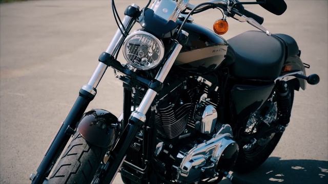 30 секунд про Sportster 1200 Custom