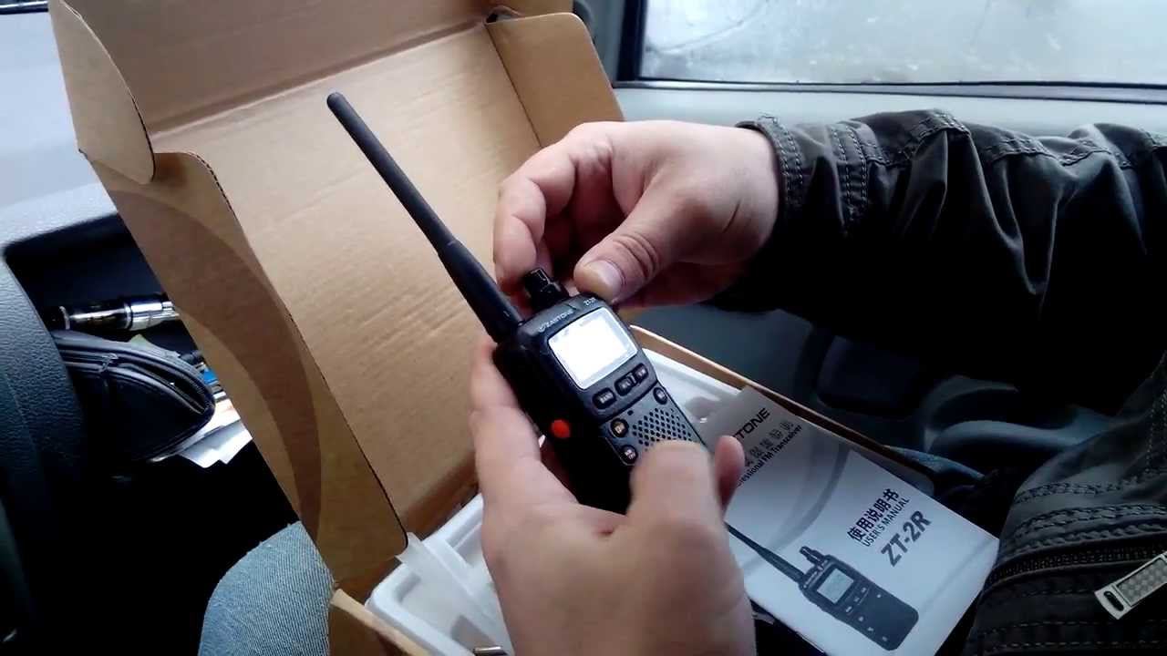 Рация Zastone ZT-2R (типа Yaesu VX-2R)) - распаковка смотреть онлайн