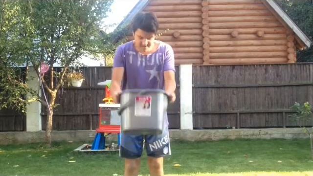 Max Prykhodko ice bucket challenge | Ведро холодной воды на голову смотреть онлайн