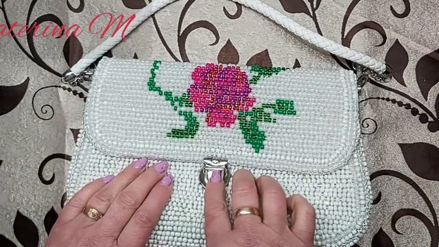 Женская сумочка клатч из бусин. Авторская работа. смотреть онлайн