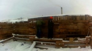 гараж из шпал за неделю своими руками