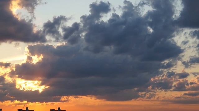 КРЕСТ СЕБЯЛЮБИЯ И КРЕСТ ЛЮБВИ. Священник Николай Людовикос.mp4 смотреть онлайн