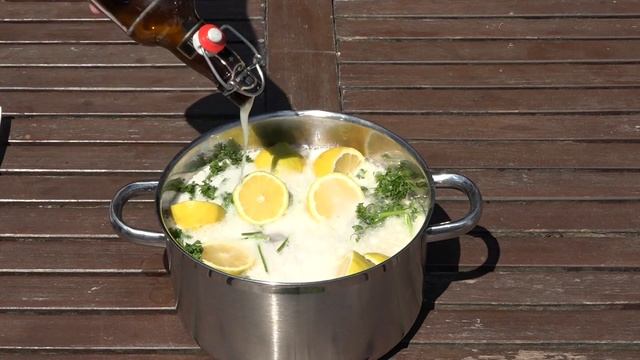 КОПЧЁНЫЙ ЧЁРТ В ПИВЕ (эксперимент) смотреть онлайн