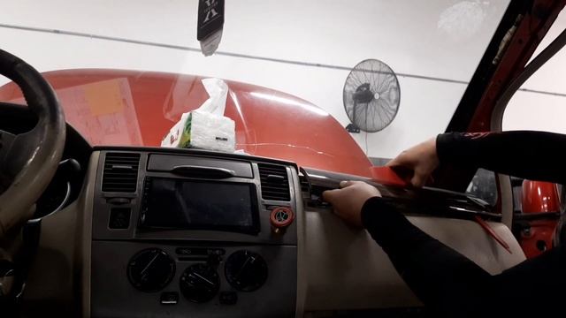 2010 -2011 NISSAN TIIDA PASSENGER AIRBAG REMOVAL смотреть онлайн