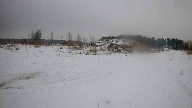 Тест резины зашипованой клопами :) смотреть онлайн