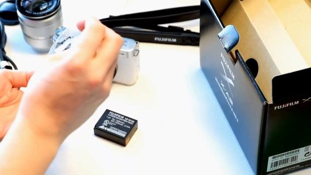 Fujifilm X-A2 - Unboxing смотреть онлайн