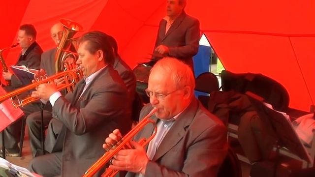 Оркестр из Красновишерска в Березникиах 27 05 2017 смотреть онлайн