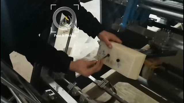 Оборудование для производства ланчбоксов QH 9905 Установка пластикового молда смотреть онлайн