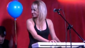 Лена Третьякова. Новая песня - Пусть против весь мир..