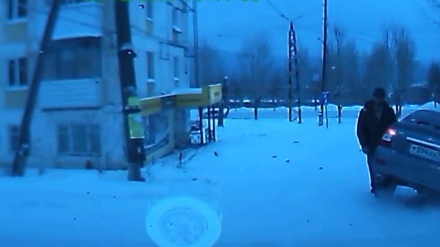 не заметил яму смотреть онлайн