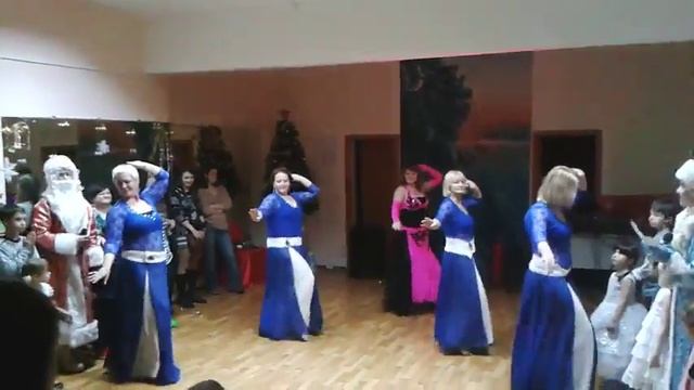 ШВТ Зейнаб. Танец с шарфами. смотреть онлайн