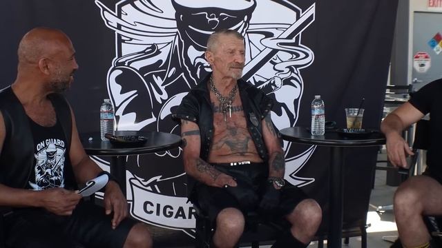 Queer Art that Shapes Community - Tom of Finland // Ep 19 смотреть онлайн