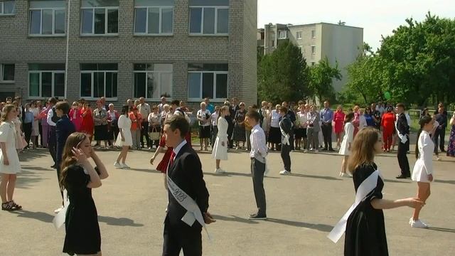 Школьный флешмоб 2023. г.Свислочь СШ - 2. смотреть онлайн