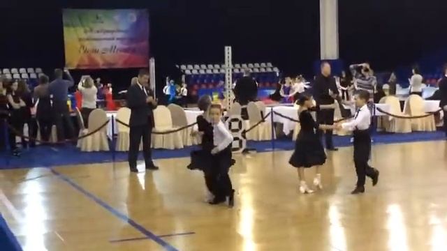 Войтеховский Тимофей-Перепёлкина Варвара Огни Москвы 2016 смотреть онлайн
