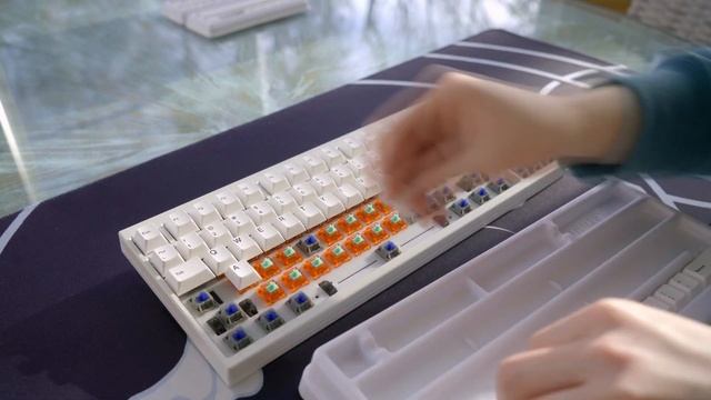 Minimal+Minimal=? GMK Minimal Unboxing+Suit Typing Test смотреть онлайн