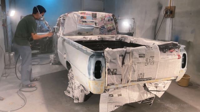 Mazda familia 1300 | new car painting смотреть онлайн