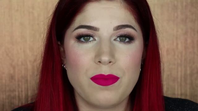 Estée Lauder Pure Color Envy Liquid Lipstick Review | Accused Of Lipsticking