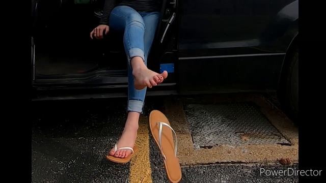 FOOT WORSHIP IN THE CAR # SOLES смотреть онлайн