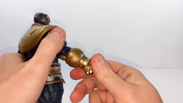 Обзор фигурки Танос/Thanos(Diamond Select/Disney Store Exclusive) смотреть онлайн