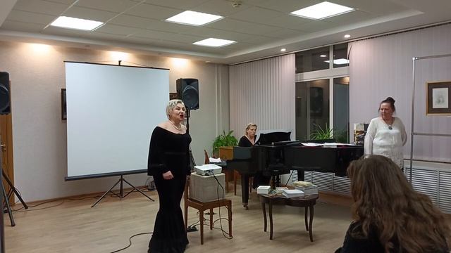 С. Рахманинов. В молчаньи ночи тайной... (сл.А.Фета) /Ольга Тихомолова (сопрано). конц. А. Горьева смотреть онлайн